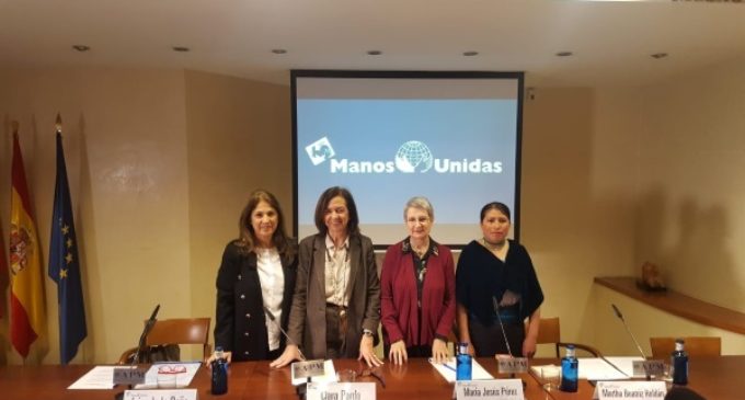 La cooperación y el trabajo con las mujeres logra transformar la realidad del mundo