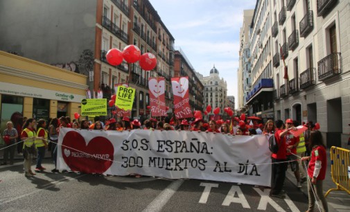 Derecho a Vivir: “La retirada de la ‘ley Gallardón’ no le saldrá gratis al Gobierno”