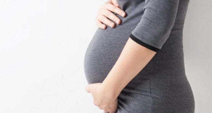 La maternidad subrogada es, simple y llanamente, un negocio