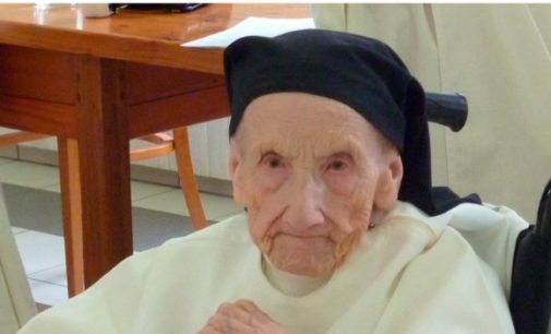 Muere con 110 años la religiosa más anciana del mundo. Se pasaba el día rezando el rosario