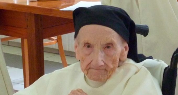 Muere con 110 años la religiosa más anciana del mundo. Se pasaba el día rezando el rosario