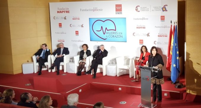 Ana Rosa Quintana, Mónica Naranjo y Ruth Beitia, “Mujeres por el Corazón” de la Comunidad