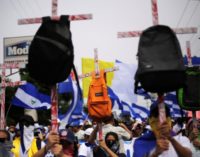 «Que el mundo sepa que nos están matando»