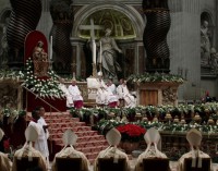 Mensaje de Navidad del Papa: »Sólo la misericordia de Dios puede liberar a la humanidad de tanto mal»