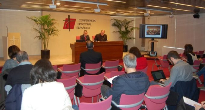 Los obispos españoles consideran que la Ley de Igualdad LGTB tiene «visos inquisitoriales»