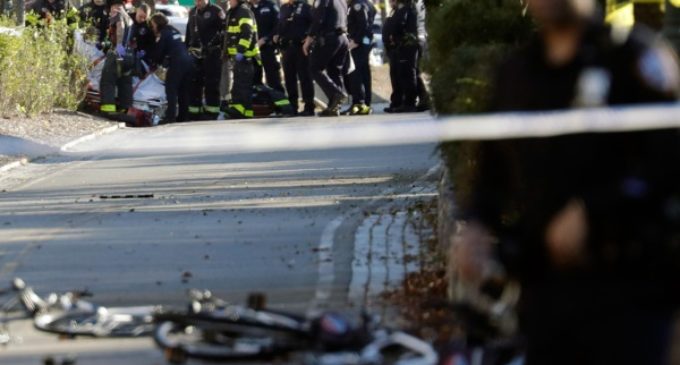 «La oración de toda la Iglesia» está con las víctimas del atentado en Manhattan y sus familiares