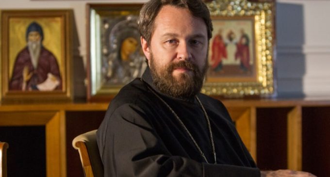 Los ortodoxos rusos dan un paso más hacia la ruptura con Constantinopla