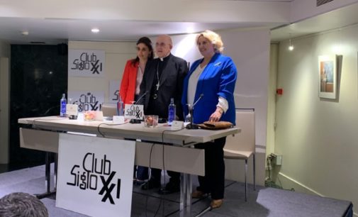 Cardenal Osoro en el Club Siglo XXI: «Dios es Amor. La cultura del encuentro comienza por esta acogida»