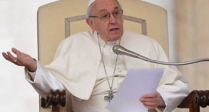 El Papa alerta contra los «cristianos falsos», que aseguran tener fe pero están «corruptos por dentro»