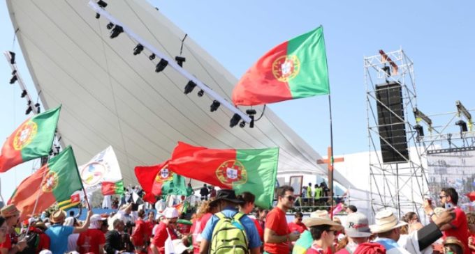 El Papa a los jóvenes portugueses: «¡Ahora, a trabajar!»