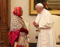 El Papa pide «una solución justa y duradera» para el drama de los rohingyá