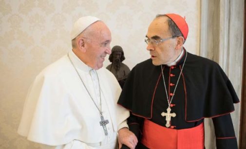 El Papa rechaza la dimisión de Barbarin y acepta su retiro temporal de Lyon