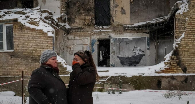 Parolin: No se puede dejar a Ucrania en la oscuridad y el frío