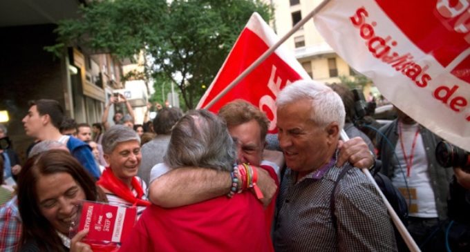 El líder del PSOE, Pedro Sánchez, reabre el debate religioso