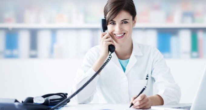 La Comunidad de Madrid pone en marcha la consulta telefónica del farmacéutico de Atención Primaria sobre el tratamiento con medicamentos