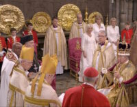Por primera vez un cardenal católico participa activamente en coronación de un rey inglés
