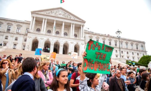 El Parlamento de Portugal rechaza legalizar la eutanasia