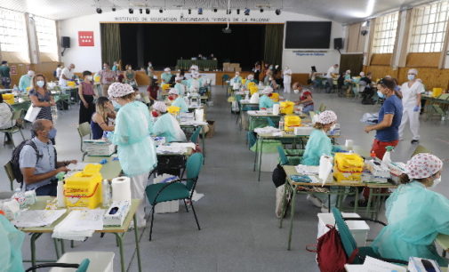 La Comunidad ha realizado hoy más de 16.000 pruebas de COVID-19 al personal de los centros docentes
