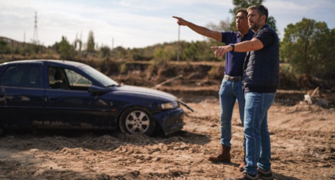 100 operarios y 50 vehículos de maquinaria pesada han sido trasladados a los municipios más afectados por la DANA