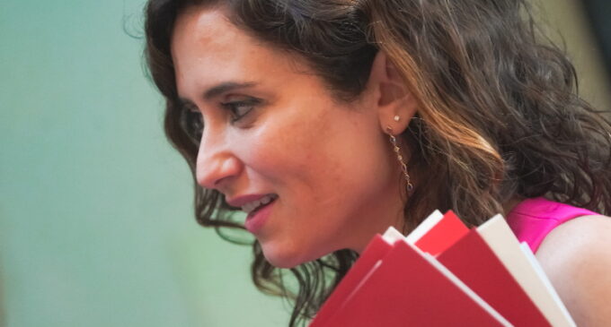 Díaz Ayuso defiende la Oficina del Español: “Los gobiernos de la izquierda se han acobardado y acomplejado de todo lo que España ha hecho por el mundo”
