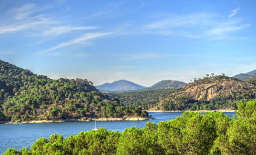 La Comunidad de Madrid recuerda que está prohibido el baño en las playas fluviales y aguas interiores de la región