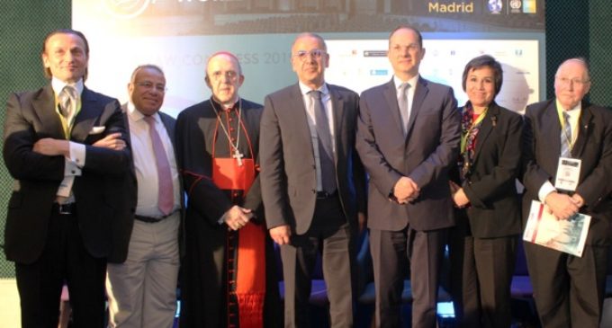 «La religiones posibilitan la acogida cordial de la diferencia»