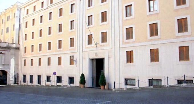 Reunión sorpresa de Francisco con presos, algunos condenados a cadena perpetua