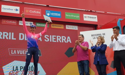 Rivera felicita al vencedor de la 18ª etapa de la Vuelta Ciclista a España