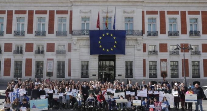 Rollán anima a los jóvenes a consolidar la UE como un espacio de convivencia en libertad