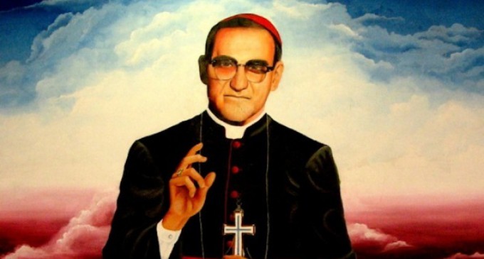 El arzobispo Oscar Romero, beato y defensor de los pobres y de la justicia