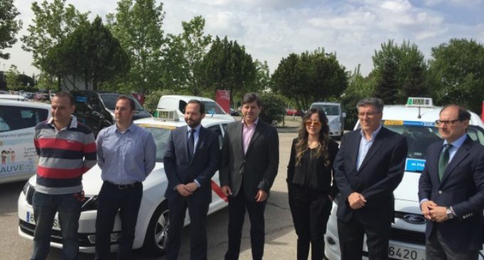 La Comunidad de Madrid aumenta a 8.000 euros las ayudas para la adquisición de taxis eléctricos