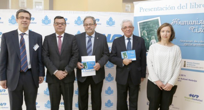 Sánchez Martos asiste a la presentación del libro “Humaniza con Tiza” de la Orden de San Juan de Dios