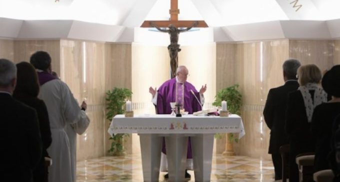 El Papa en Santa Marta: El camino de conversión cuaresmal pide hacer el bien concretamente