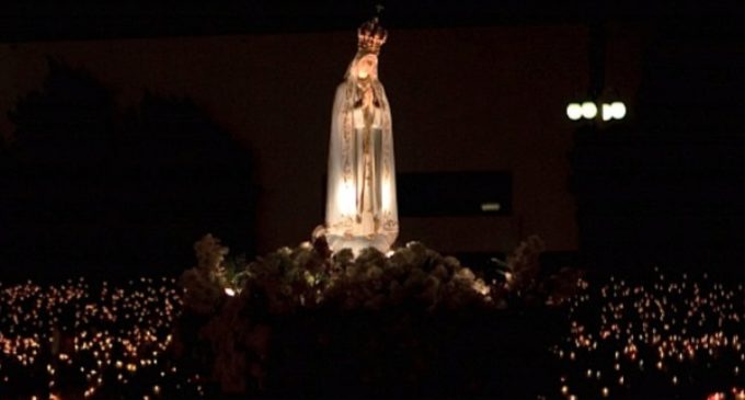 Un video-mensaje del Pontífice antes de su viaje a Fátima: ‘Les entregaré a todos a la Virgen’