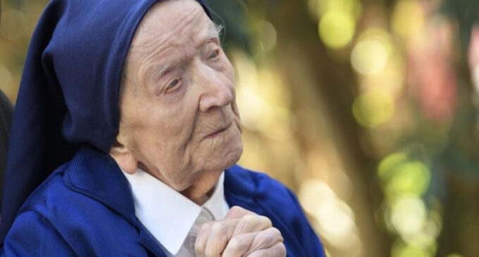 Sor André, la mujer más anciana del mundo muere a los 118 años