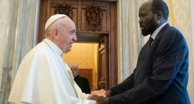 Sudán del Sur: El Papa expresa al Presidente Mayardit su deseo de viajar al país