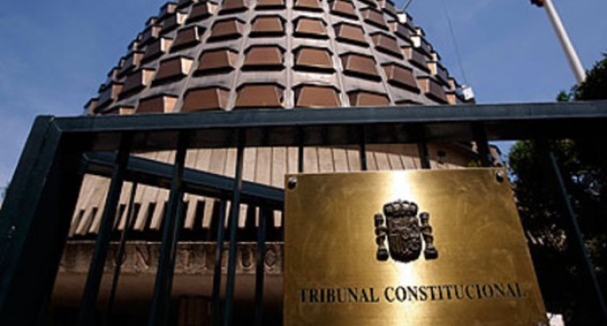 Enraizados pide al Constitucional que se pronuncie sobre los recursos de la Ley Aído tras cuatro años en silencio