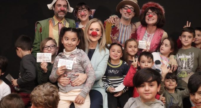 Cifuentes presenta la XXI edición de Teatralia, que llevará 24 espectáculos y 139 funciones a 31 municipios