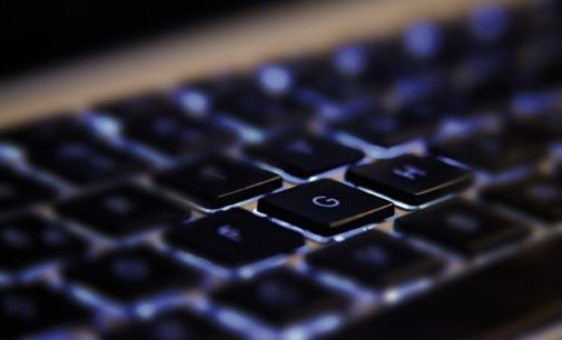 Idolatría Contemporánea que se manifiesta en diferentes formas, la tecnología, el intelectualismo y la ciencia