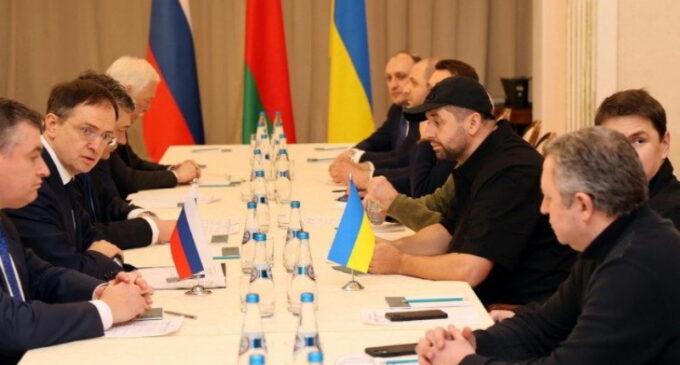 Trabajar inmediatamente por un alto el fuego entre Rusia y Ucrania