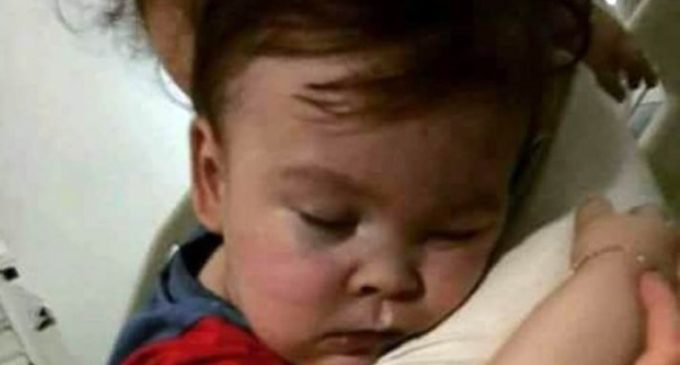 Muere Alfie Evans, el niño inglés cuyos padres libraron una batalla legal para salvar su vida