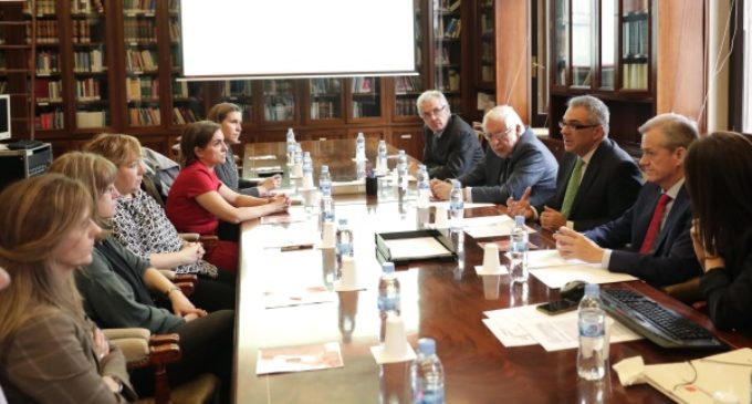 Nuevas tecnologías para mejorar la gestión de la tutela de adultos