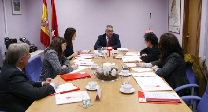 El Gobierno regional pondrá en marcha un servicio de atención a las familias de las personas tuteladas