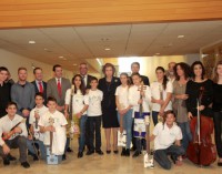 Niños tutelados de la Comunidad participan en un concierto para mayores con Alzheimer
