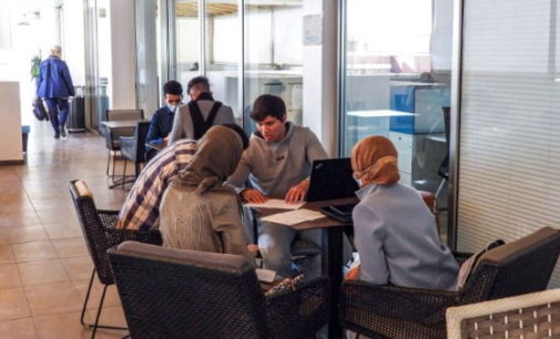 Urbańczyk: es necesaria paridad entre hombre y mujer en el mundo laboral