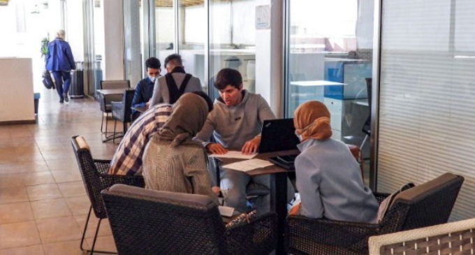 Urbańczyk: es necesaria paridad entre hombre y mujer en el mundo laboral