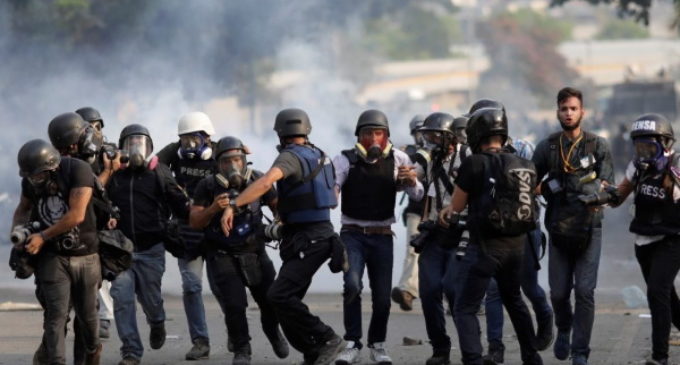 Venezuela: Los obispos condenan la muerte del capitán Acosta y el ataque a Rufo Chacón