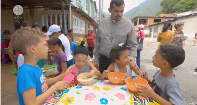 Venezuela: “Sacerdotes con zapatos rotos”