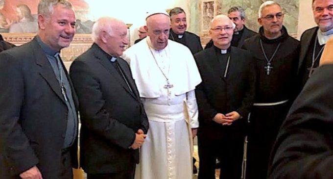 Visita ‘ad limina’ de los obispos chilenos: segunda reunión con el Papa y siete cardenales