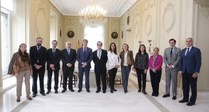 Los jueces y magistrados del TSJM visitan las instituciones de la Comunidad